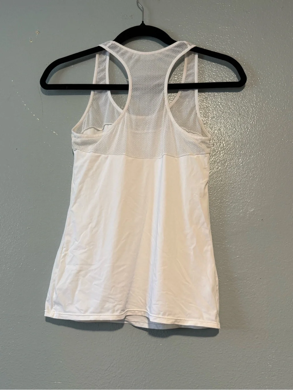 Wacoal White Mesh Racerback Tank Top Medium